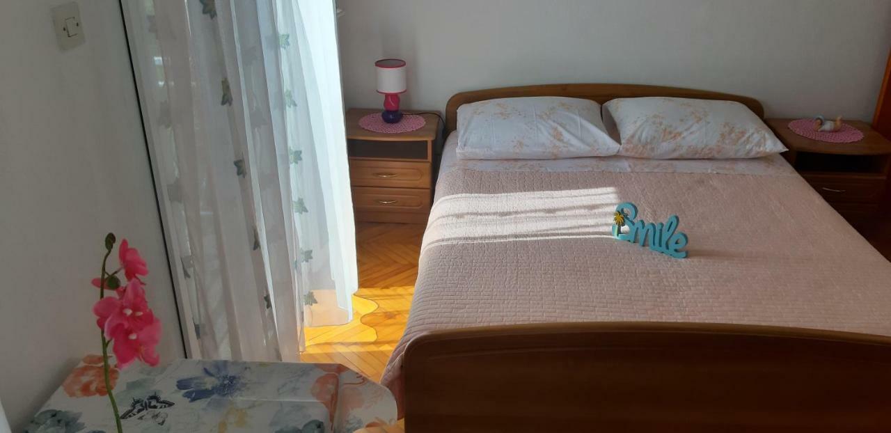 Apartman Lorena Стари Град Экстерьер фото
